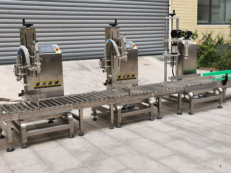 銀川化工液體稱重灌裝機(jī)